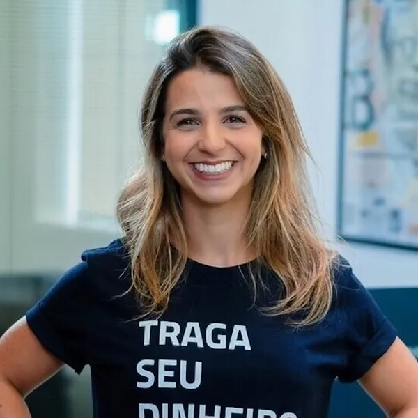 Foto de perfil da Carolina Correia, Head de Operações da Coinext